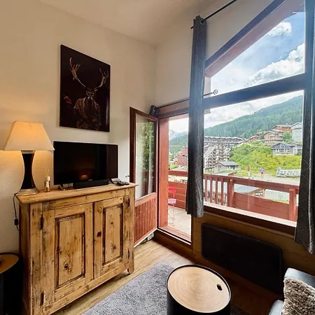 Le Cerf- T2 Sur Front De Neige - La Tania Apartamento