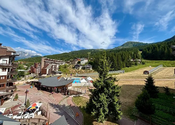 Le Cerf- T2 Sur Front De Neige - La Tania *