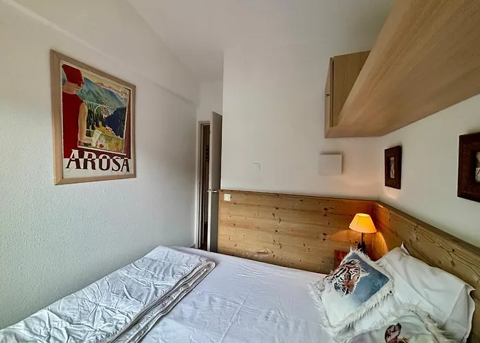 Le Cerf- T2 Sur Front De Neige - La Tania Апартаменты *