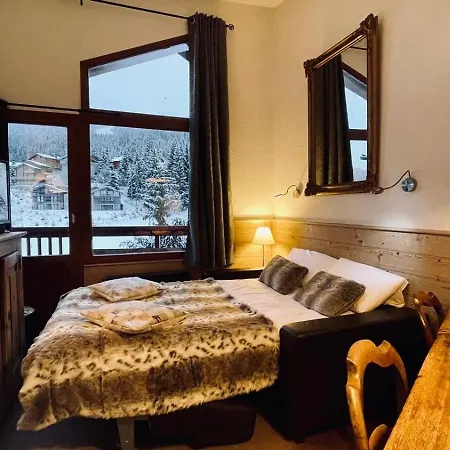 Le Cerf- T2 Sur Front De Neige - La Tania * Courchevel